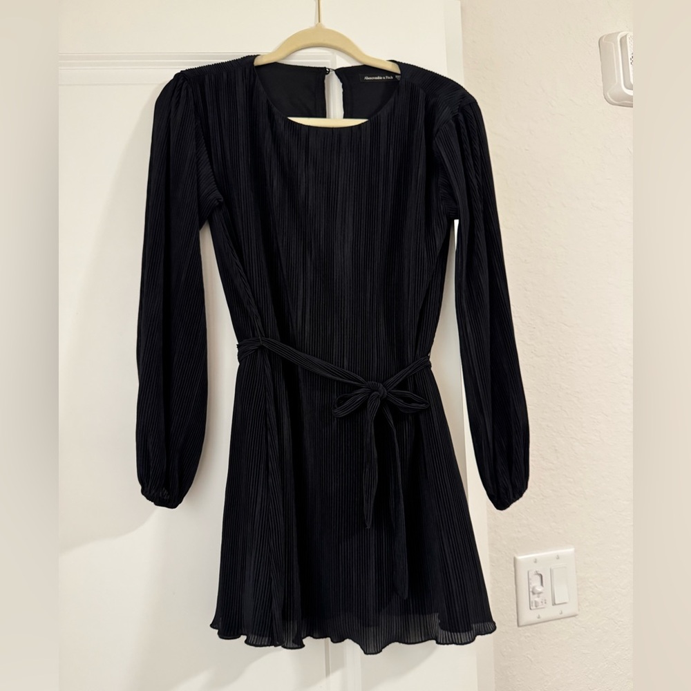 Abercrombie plisse dress
